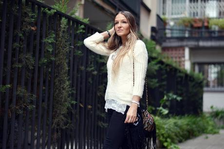 FLARED IN BLACK FLARED IN BLACK