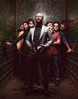 Mi Capitán prepara disco, se llama Drenad el Sena