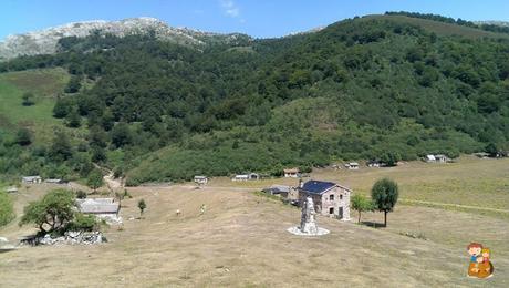 Villoria con niños (Asturias): El Trasgu La Fronda, agroturismo y multiaventura