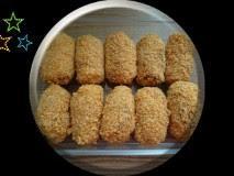 CROQUETAS DE QUESO DE CABRA CON PIMIENTOS DEL PIQUILLO EN ALMIBAR