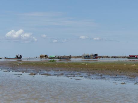 El lago Tonle Sap y la aldea flotante de Kompong Phluk