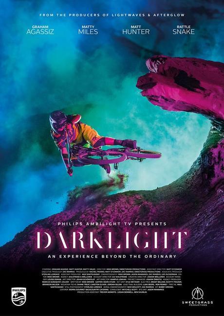 Sin palabras, tienes que verlo: DARKLIGHT