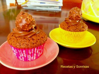 CUPCAKES -  BROWNIE CON BOMBON FERRERO ROCHER