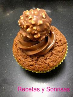 CUPCAKES -  BROWNIE CON BOMBON FERRERO ROCHER