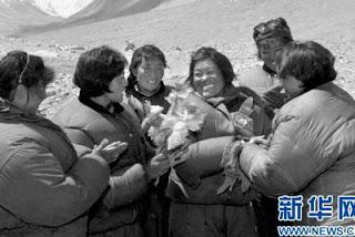 Phantog. Segunda mujer es ascender al Everest