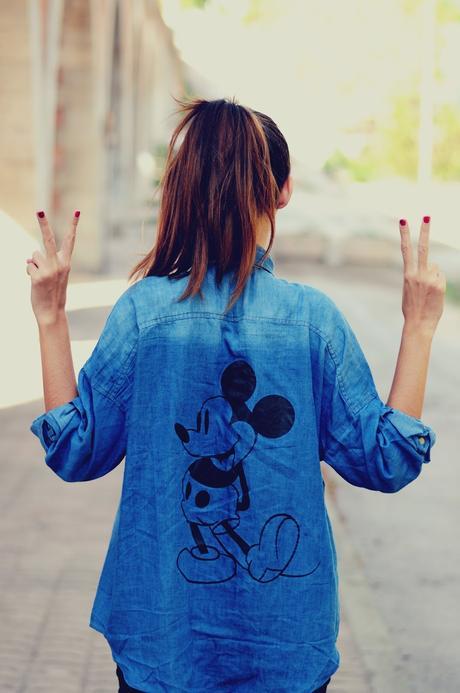 LOOK CON CAMISA VAQUERA LOOK CON CAMISA VAQUERA