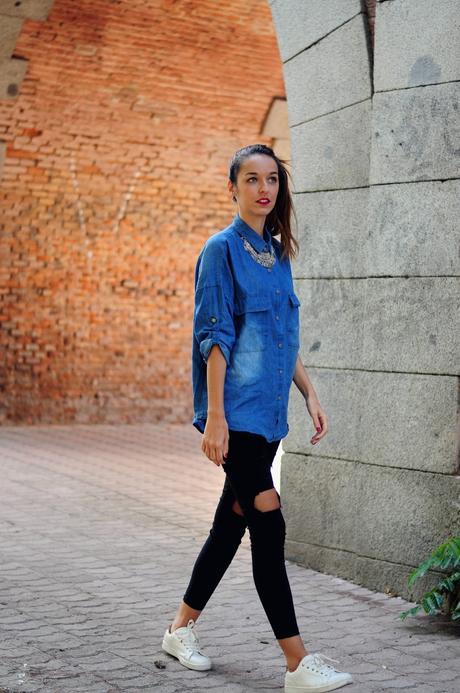 LOOK CON CAMISA VAQUERA LOOK CON CAMISA VAQUERA