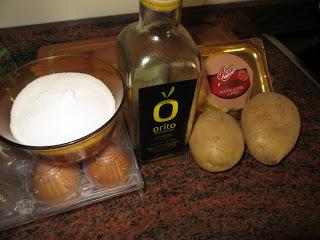 HUEVOS ROTOS CON SETAS Y FOIE