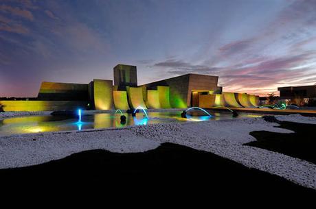 A-cero Projects ILUMINACIÓN ARQUITECTÓNICA EN FACHADAS DE A-CERO