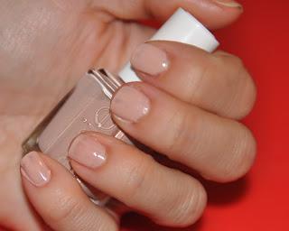 ESMALTES DE OTOÑO/INVIERNO ESMALTES DE OTOÑO/INVIERNO