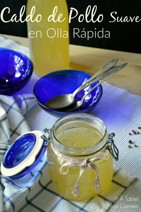 Caldo de Pollo Suave en Olla Rápida