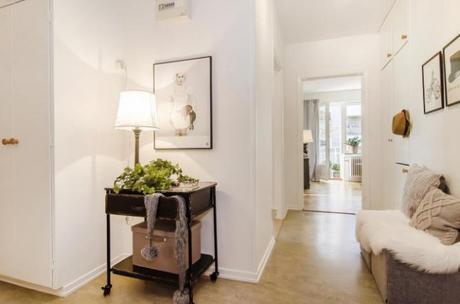 Un perfecto Home staging Carro auxiliar en la entrada