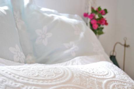 casa-tres-decoracion-dormitorio-casa-de-campo-estilo-rustico-don-algodon