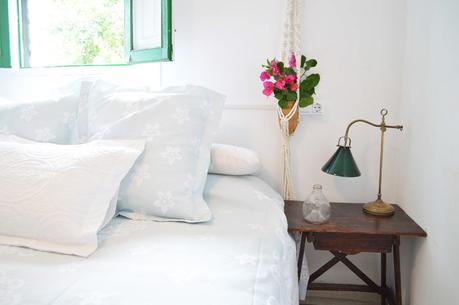 casa-tres-decoracion-dormitorio-casa-de-campo-estilo-rustico-don-algodon