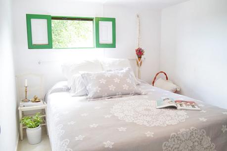 casa-tres-decoracion-dormitorio-casa-de-campo-estilo-rustico-don-algodon