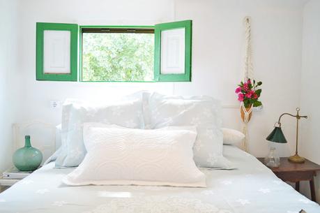 casa-tres-decoracion-dormitorio-casa-de-campo-estilo-rustico-don-algodon