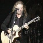 Se incendia el Domo con la presentación de Maná