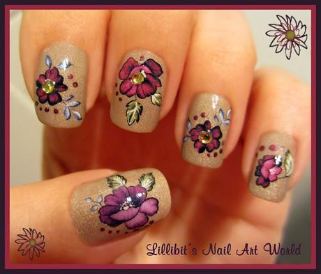 Manicura en colaboración con Uñas y Estética (cursos y productos para uñas)