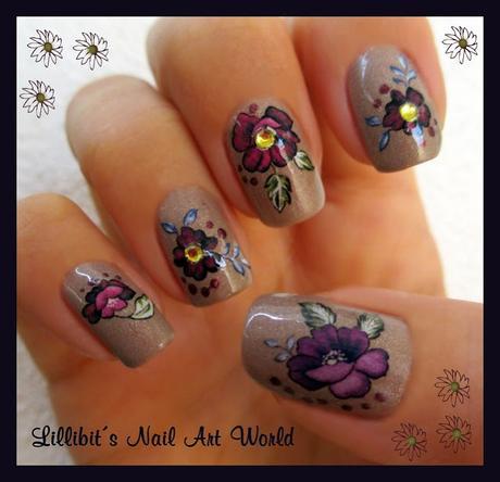 Manicura en colaboración con Uñas y Estética (cursos y productos para uñas)