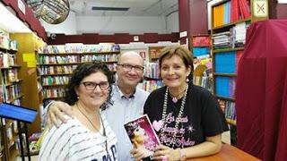 Crónica y fotos presentación Valencia UNA CHICA CON ESTILO