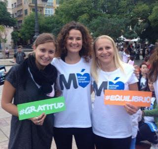 #yogaenlaplazamctq Buena energía, armonía y unión del Yoga ciudadano en la Plaza de la Merced. Gracias a tod@s.