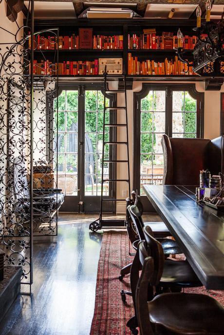 Biblioteca en Estilo Castellano - Industrial