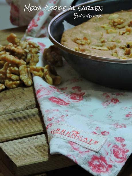 Cookie gigante al sarten con relleno de dulce de leche