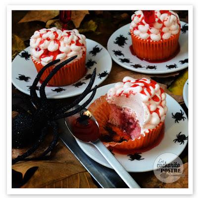 HALLOWEEN 2015: CUPCAKES DE CEREBRO SANGRIENTO / BLOODY BRAIN CUPCAKES