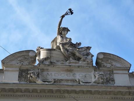 HERMES Y CADUCEOS DE MIS AMIGOS, MIQUEL Y VALENTÍ, UN BESO A LOS DOS, A LA BARCELONA D' ABANS, D' AVUI I DE SEMPRE...25-10-2015...!!!