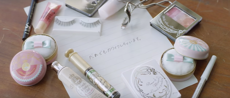 El Poder del maquillaje japonés ¿Colegialas?