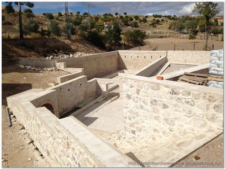 La fuente Vieja en reconstrucción