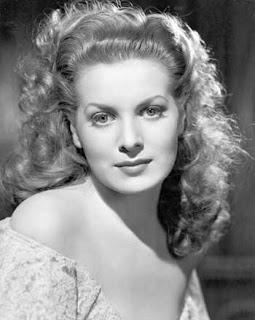 Maureen O'Hara black and white