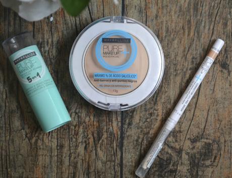 Collecion Pure + Makeup de Maybelline.