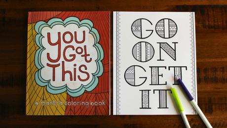 Un libro de colorear para adultos lleno de frases motivadoras