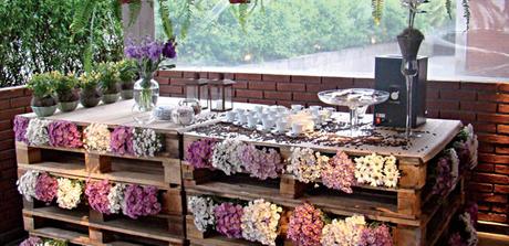 Palets y Flores. Una Decoración Preciosa.