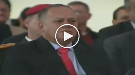 diosdado cabello aplaude