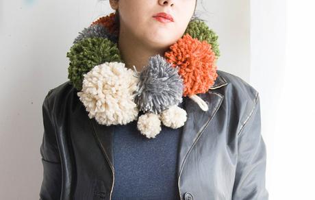 bufanda pompnes diy
