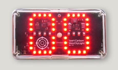 La VeloCityLight es un sistema de iluminación urbana para seguridad y velocímetro que puede generar sentimientos encontrados