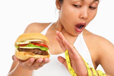 Bajar de peso de forma natural Evita comidas rápida