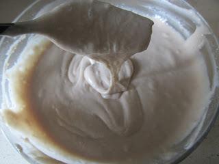 BIZCOCHO SIN HUEVO CON SMOOFRUIT DE MANZANA Y GRANADA