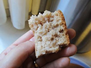 BIZCOCHO SIN HUEVO CON SMOOFRUIT DE MANZANA Y GRANADA