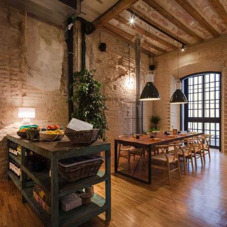 Restaurante en Sevilla, Perro Viejo, equilibrado  diseño interior