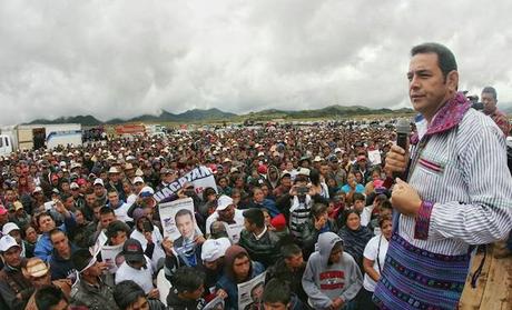 El evangélico Jimmy Morales nuevo presidente en Guatemala