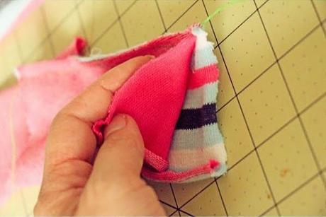 DIY - SERPIENTE CON CALCETINES