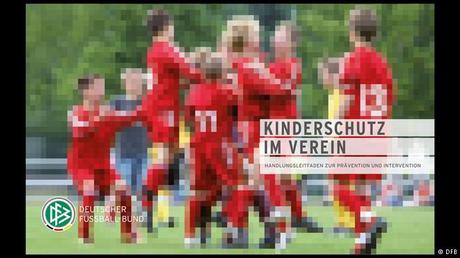 Portada del manual de comportamiento en el fútbol infantil de la Federación Alemana de Fútbol. 