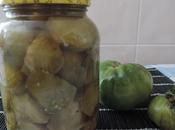 Tomates verdes encurtidos vinagre