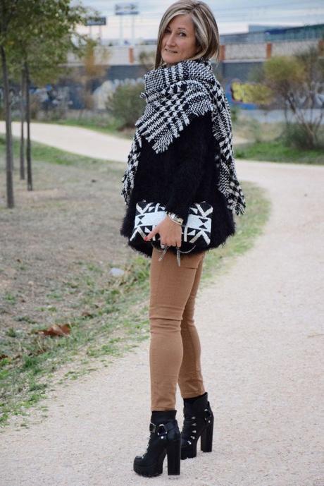 Sweater weather sweater autumn autumn outfits and street style for diseneitorforever