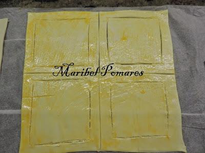 Tartaletas de hojaldre a la carbonara.