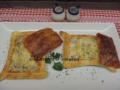 Tartaletas de hojaldre a la carbonara.