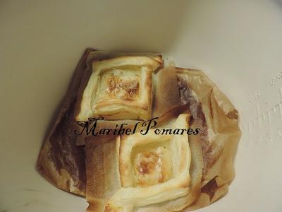 Tartaletas de hojaldre a la carbonara.